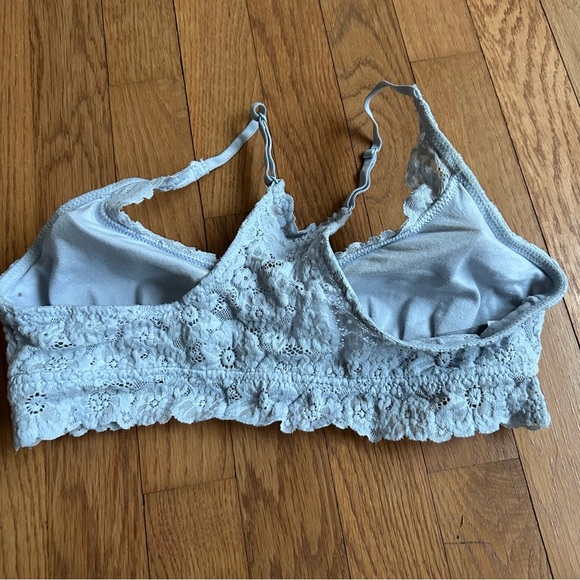 Aerie Light Blue Lace Halter Bralette Women’s Size Medium - Picture 3 of 4